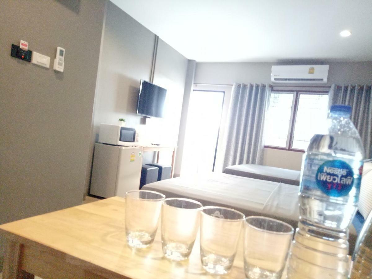 R9 Bangkok Hotell Eksteriør bilde